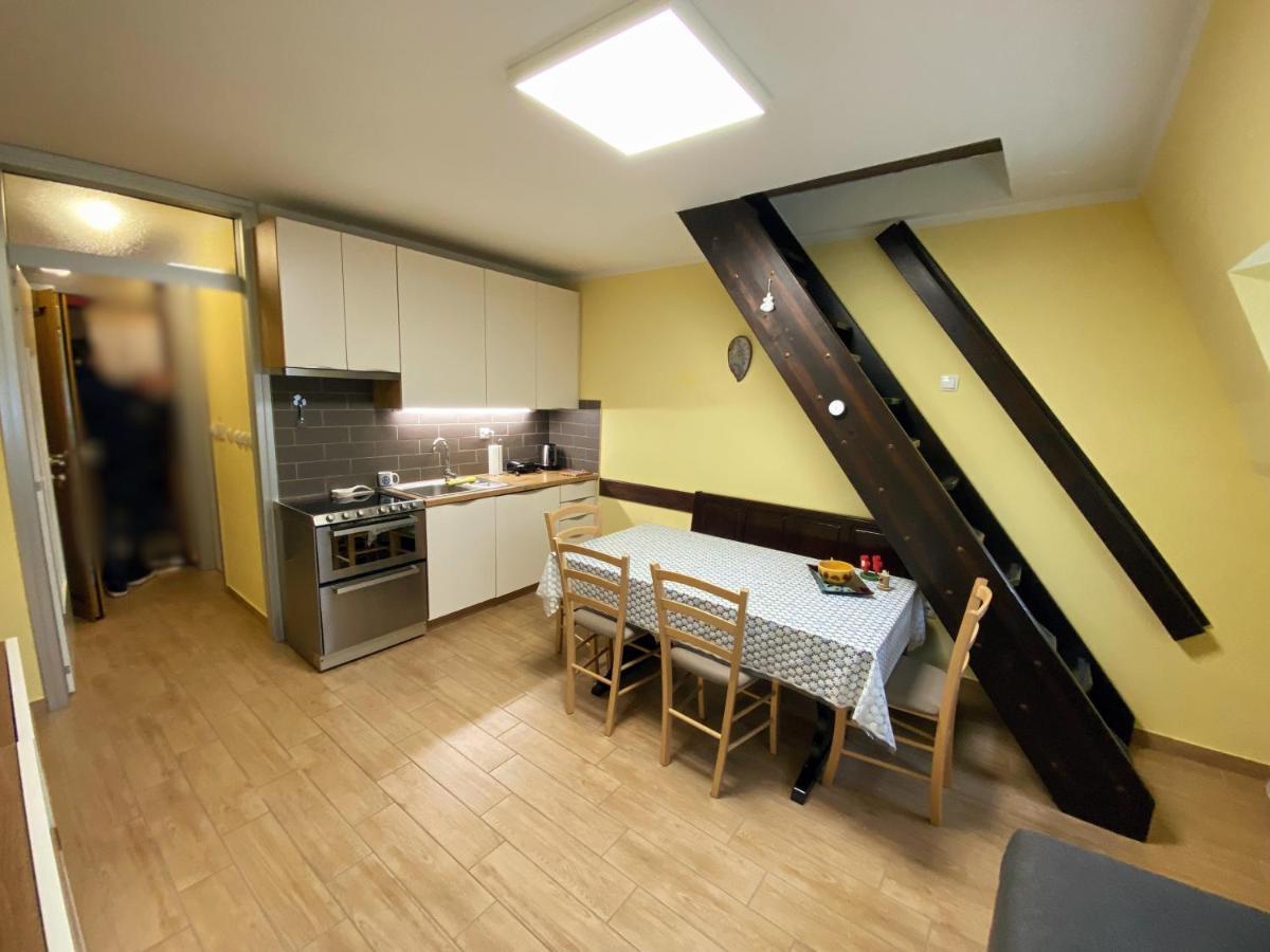 Cozy Apartment โบเว็ก ภายนอก รูปภาพ
