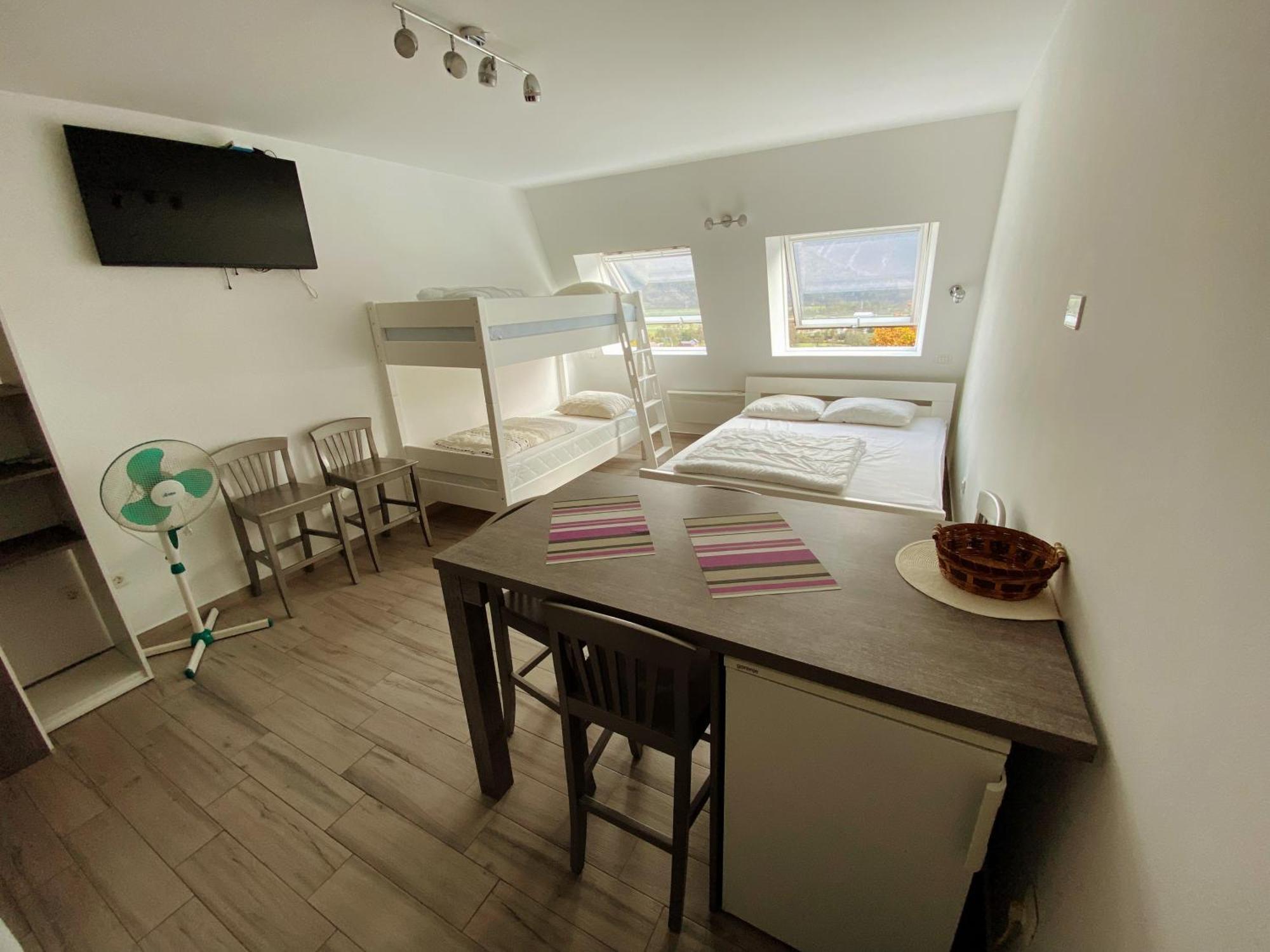 Cozy Apartment โบเว็ก ภายนอก รูปภาพ